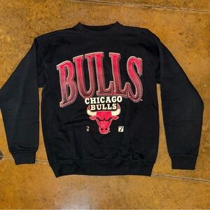 Chicago Bulls NBA Black Logo Pullover Crewneck Sweashirt Vtg 90s USA Large